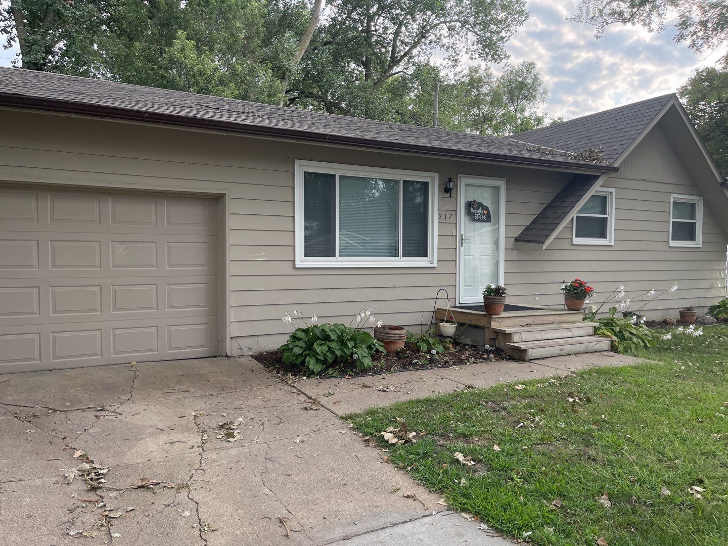 Siding Installation using Vinyl Siding by Lightning Exteriors