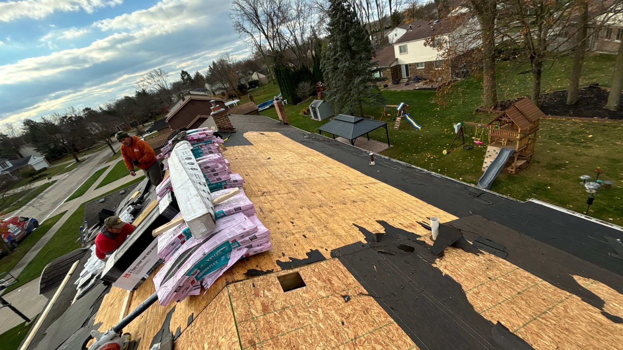 Roof Replacement using Owens Corning Duration Flex by 180 Contractors