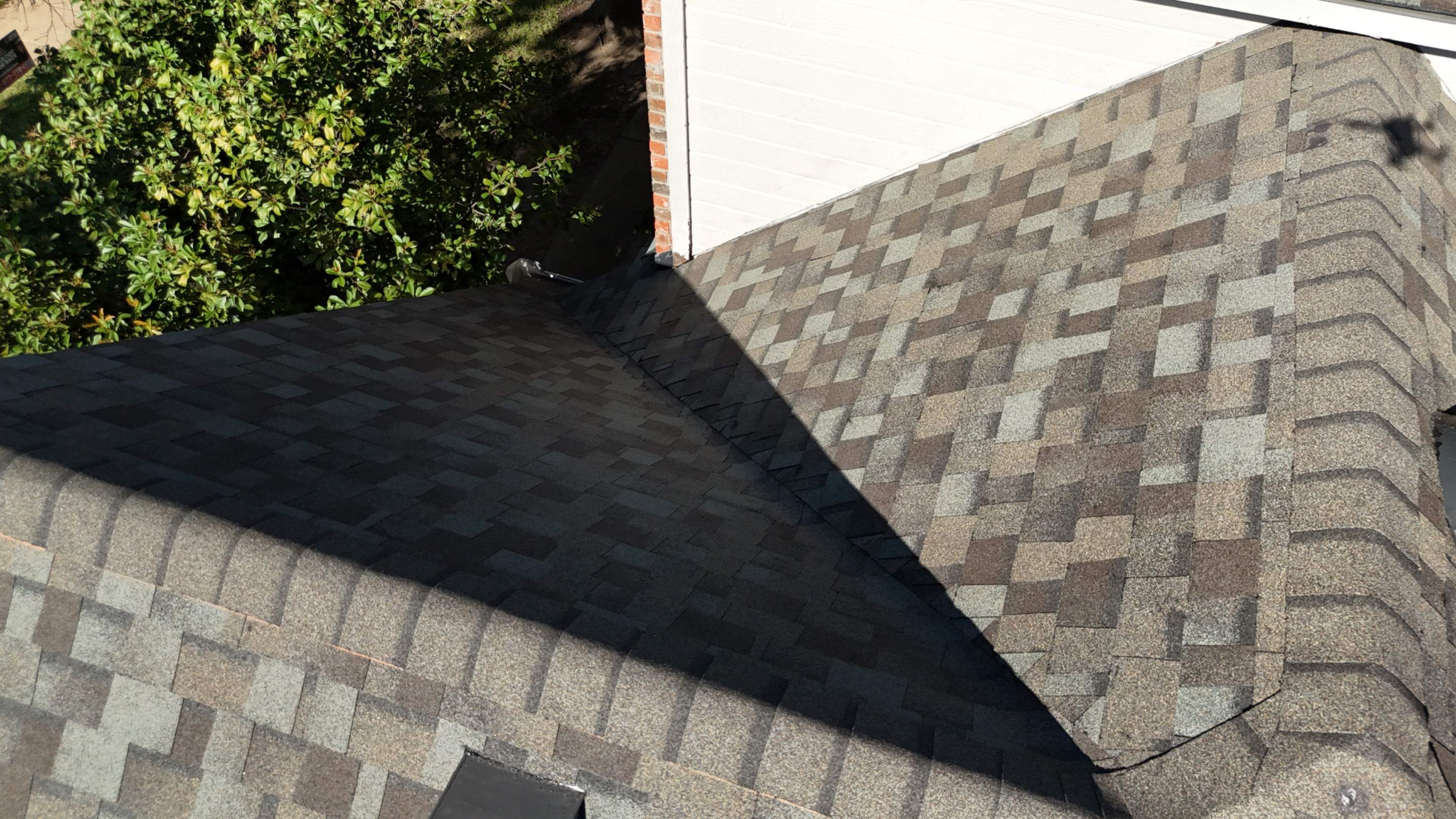 Driftwood - Owens Corning by RoofsOnly.com