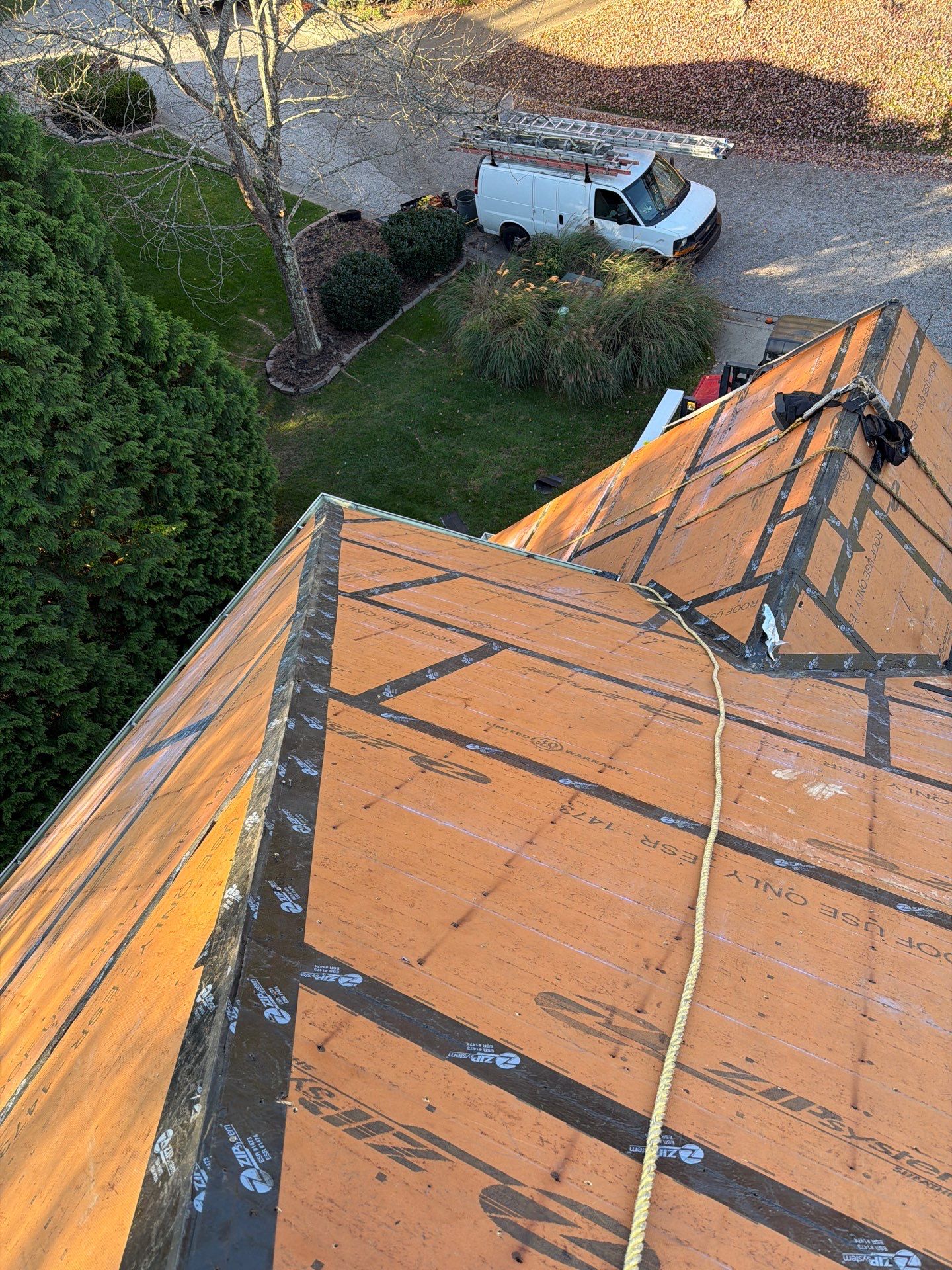 Residential Roofing Installation using GAF Timberline HDZ Charcoal by Rainstoppers Roofing