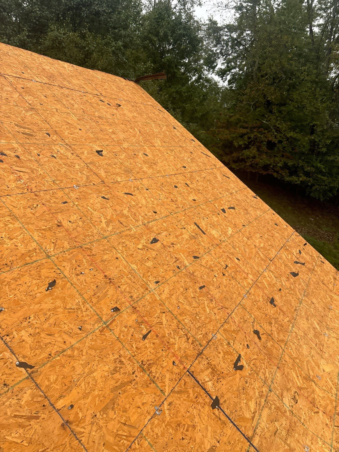 Residential Roofing Installation using GAF Timberline HDZ Weatherer Wood by Rainstoppers Roofing