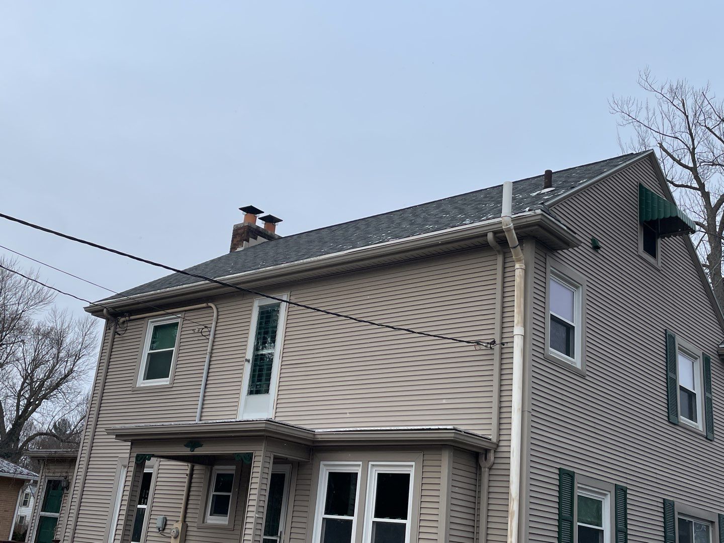 Residential Roofing Installation using Vic West Nothridge Slate by 4Ever Metal Roofing