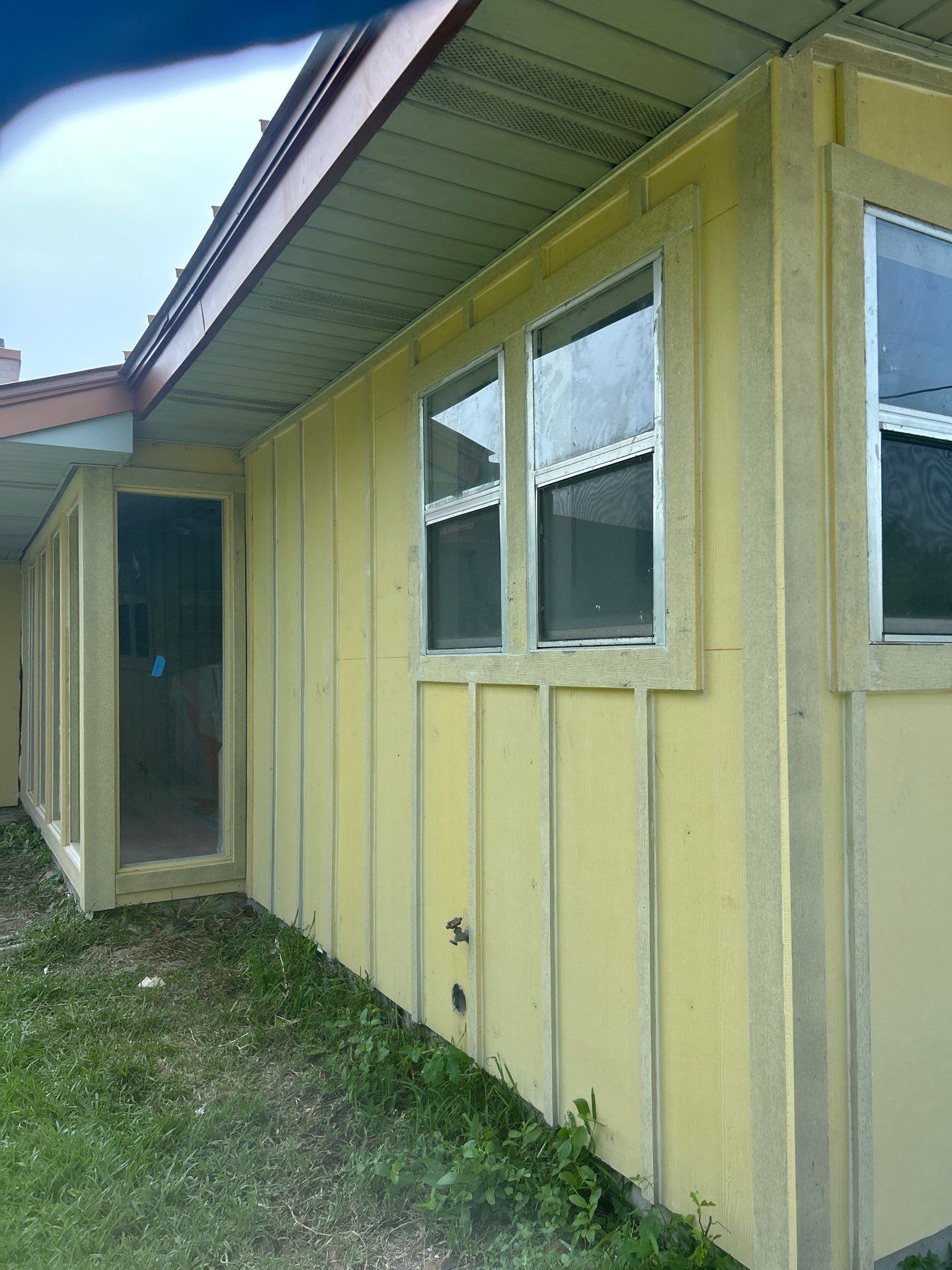 Taft Country Home Updated by Bayfront Roofing and Construction