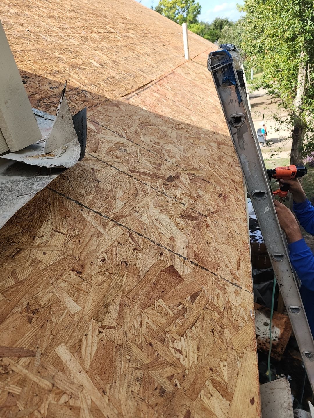 Residential Roofing Installation using Owen's Corning Duration (Lifetime) Shingles by Roof Repair Company