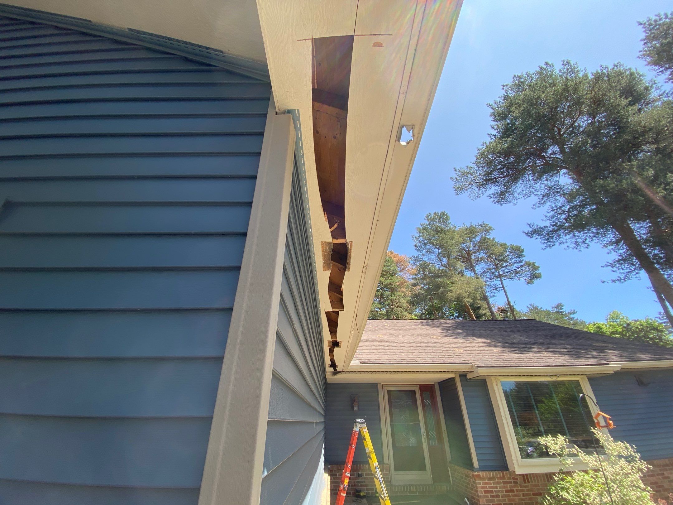Siding Replacement using CertainTeed Restoration Classis D4 by 180 Contractors