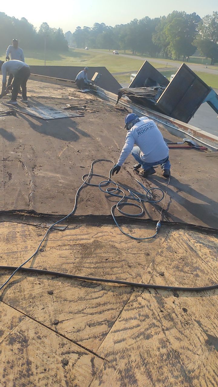 First Assembly of God, De Queen, Arkansas by Hostetler Roofing