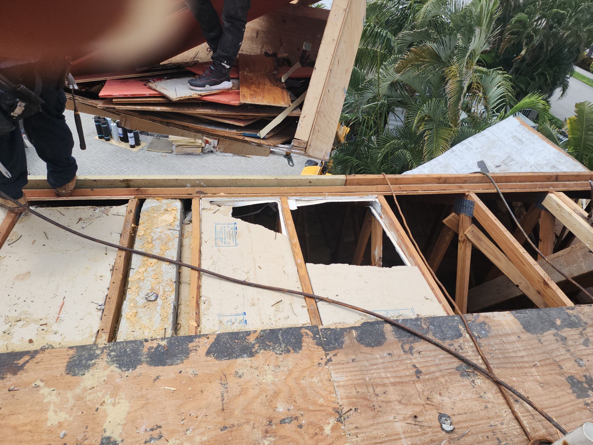 Delray Beach Tile Roof Replacement with Hurricane Strap Reinforcement by Aastro Roofing