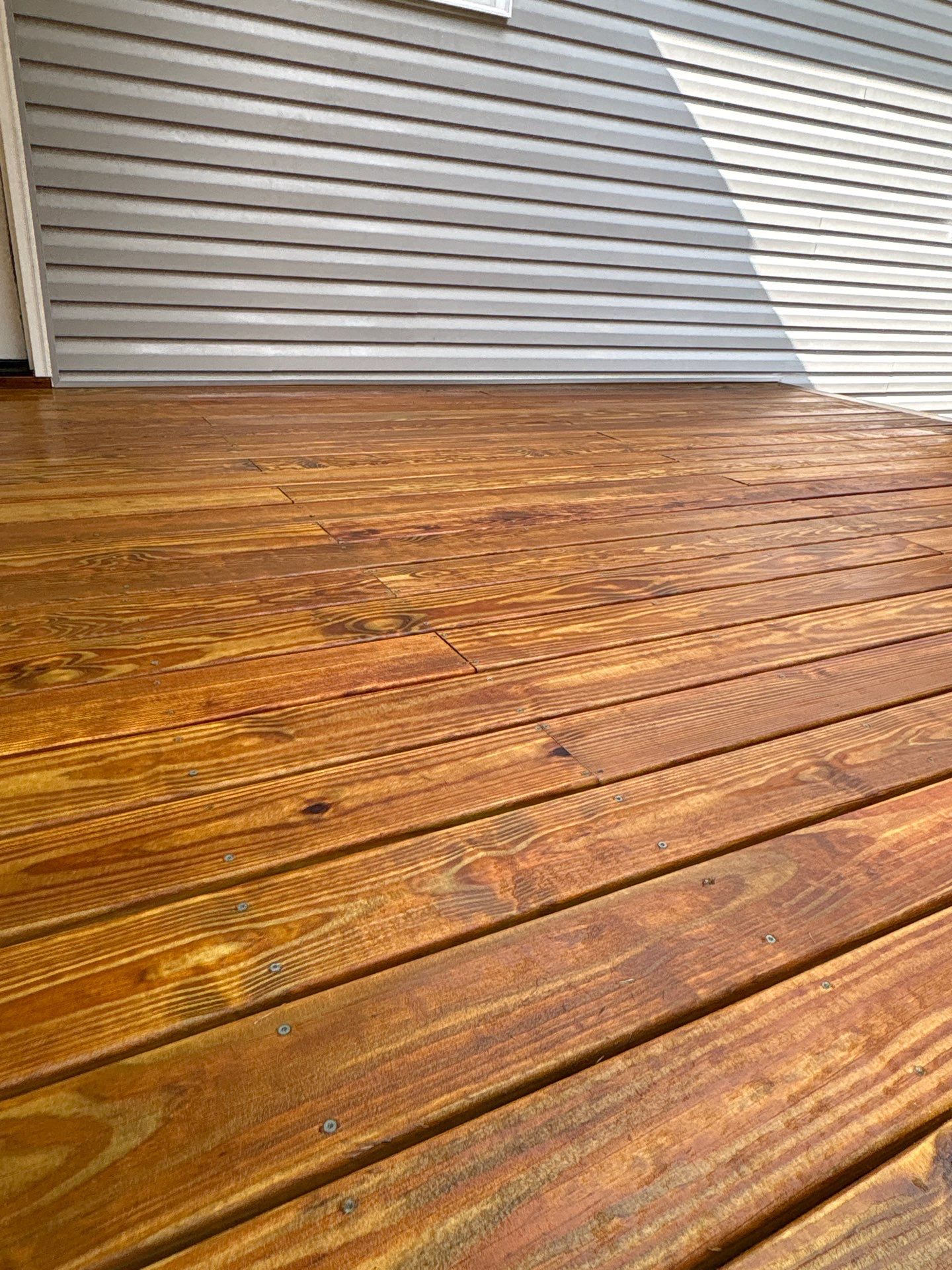 Wood Deck using Wood Sealant by DuraSeal