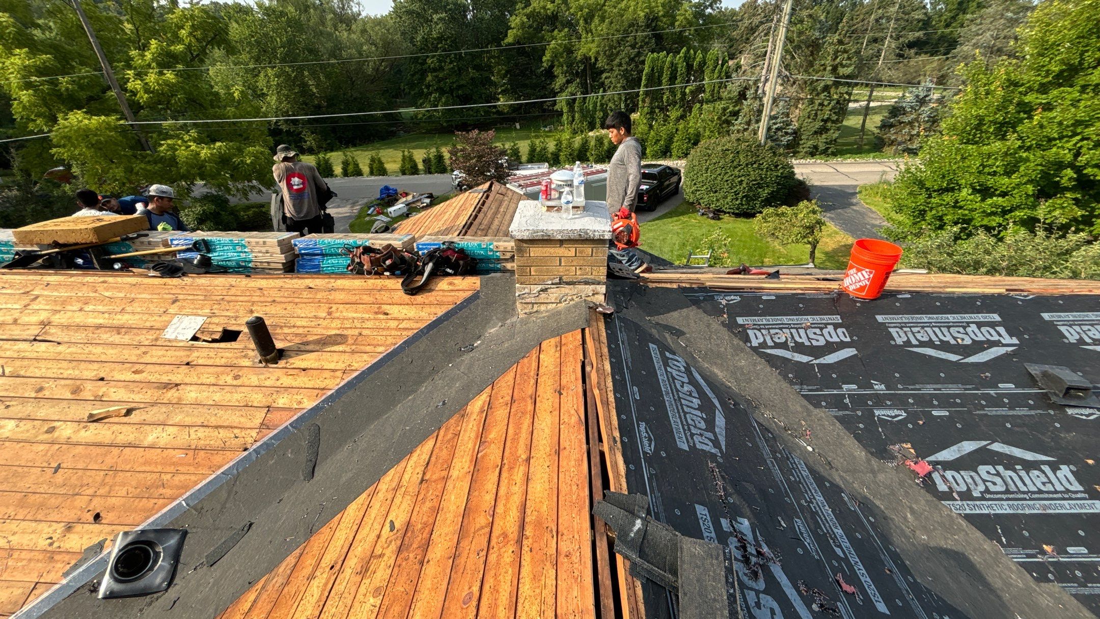 Roof Replacement using CertainTeed Landmark by 180 Contractors