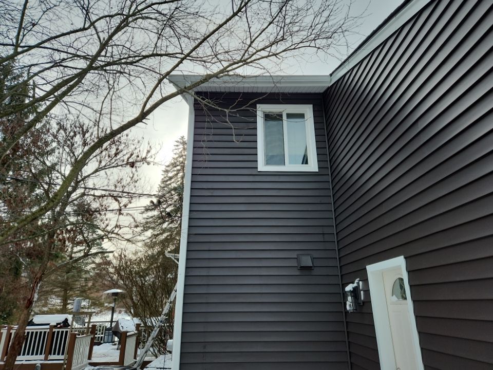 CertainTeed Monogram D5 Slate + Owens Corning Duration Colonial Slate by 180 Contractors
