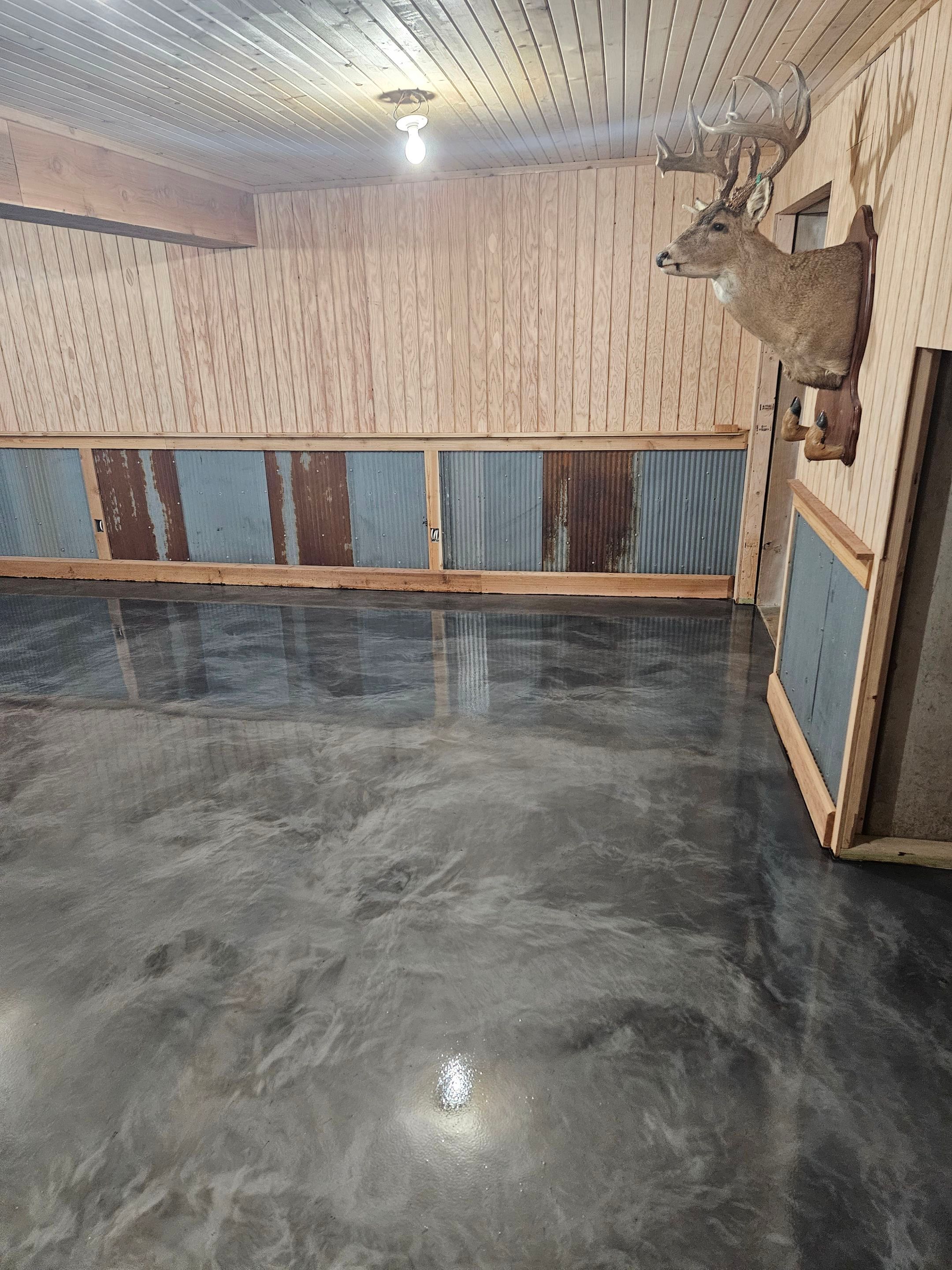 Riverside MO Basement Epoxy using Sundek SunMetal Epoxy by Big Red Decorative Concrete, LLC