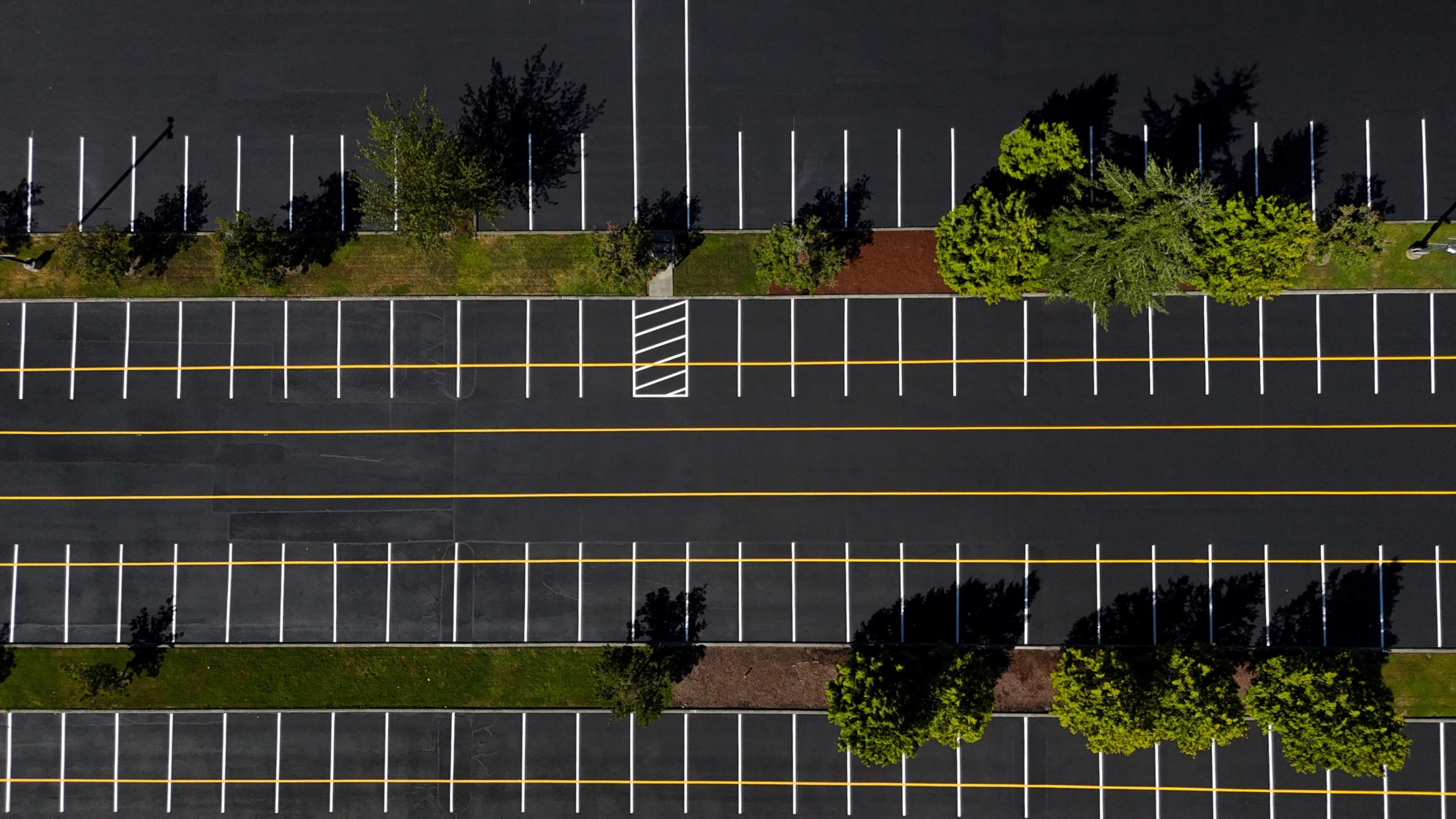 Sealcoating & Asphalt Patch Repairs | Everett  by Jireh Asphalt & Concrete Inc 