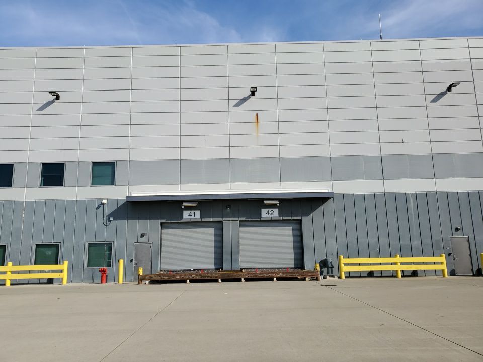 Tilt-up Precast Exterior Warehouse Painting by Paint Platoon USA