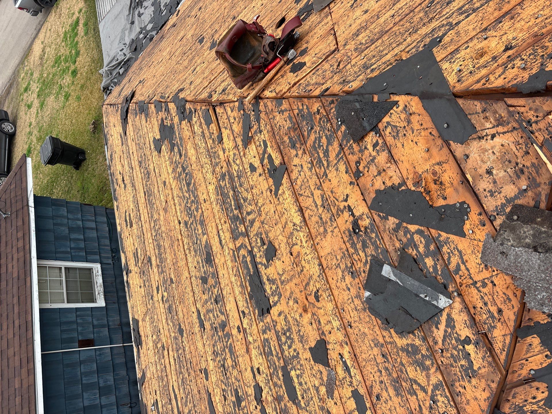 Roof Replacement Houston by Roof Repair Company