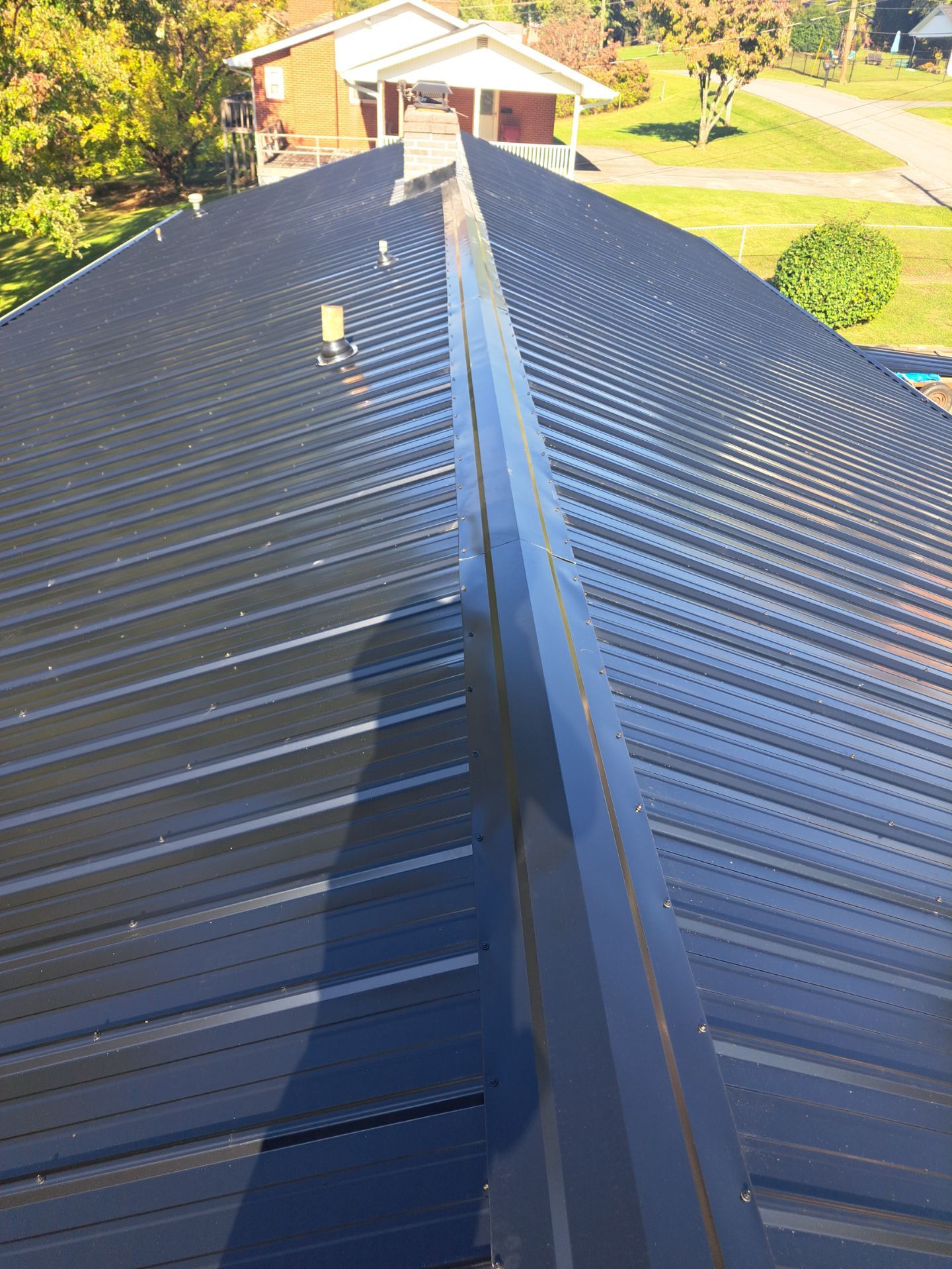 Vest Residence by Omnia Roofing