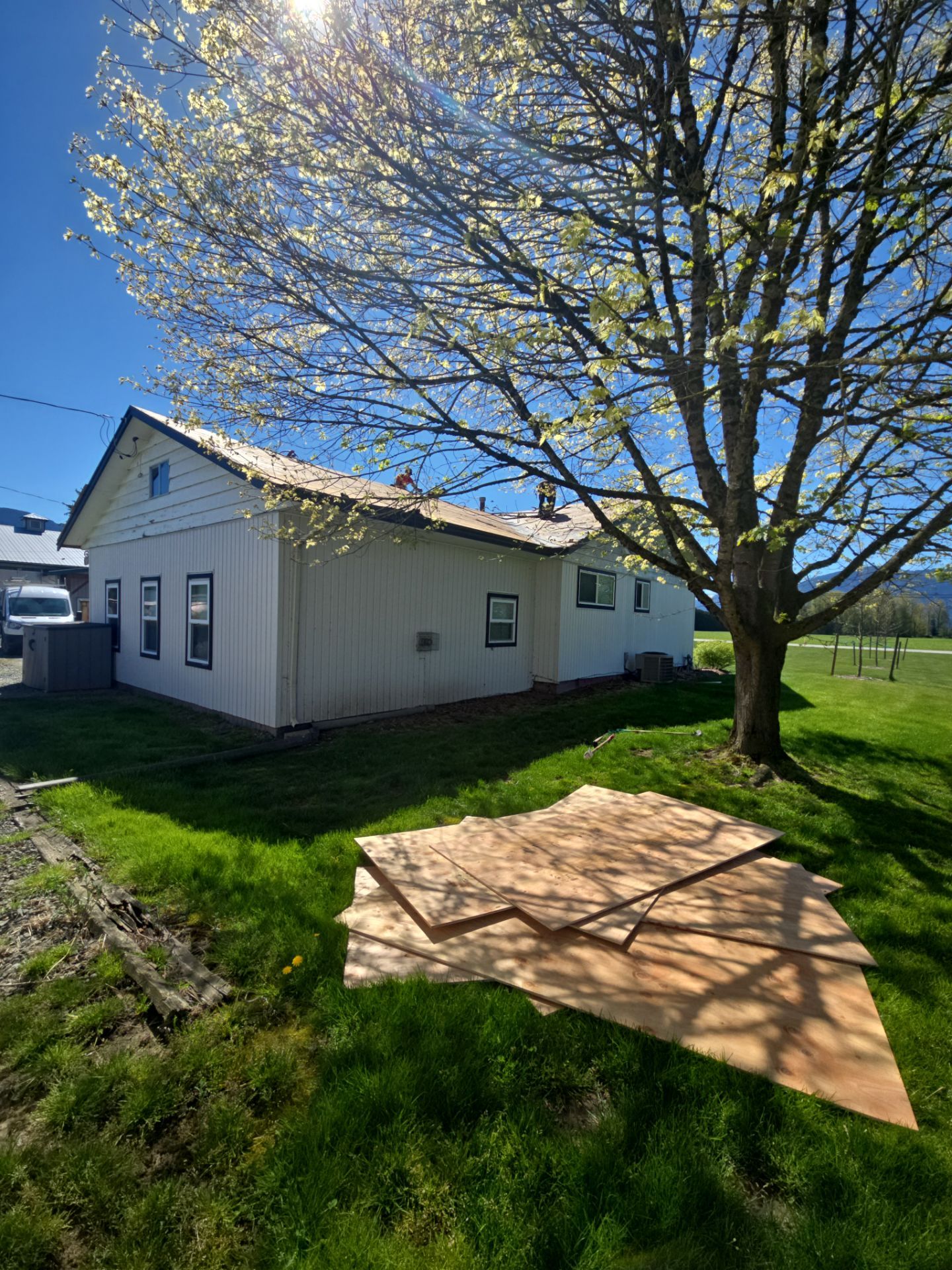Residential Shingle Re-Roof by Top Notch Roofing Inc