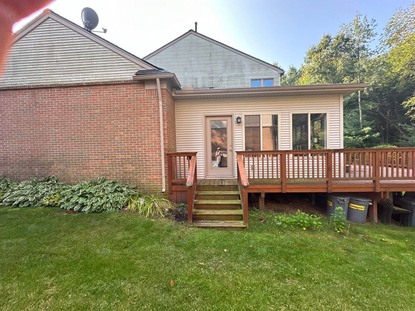 Siding Replacement using Alside Charter Oak D4.5" by 180 Contractors