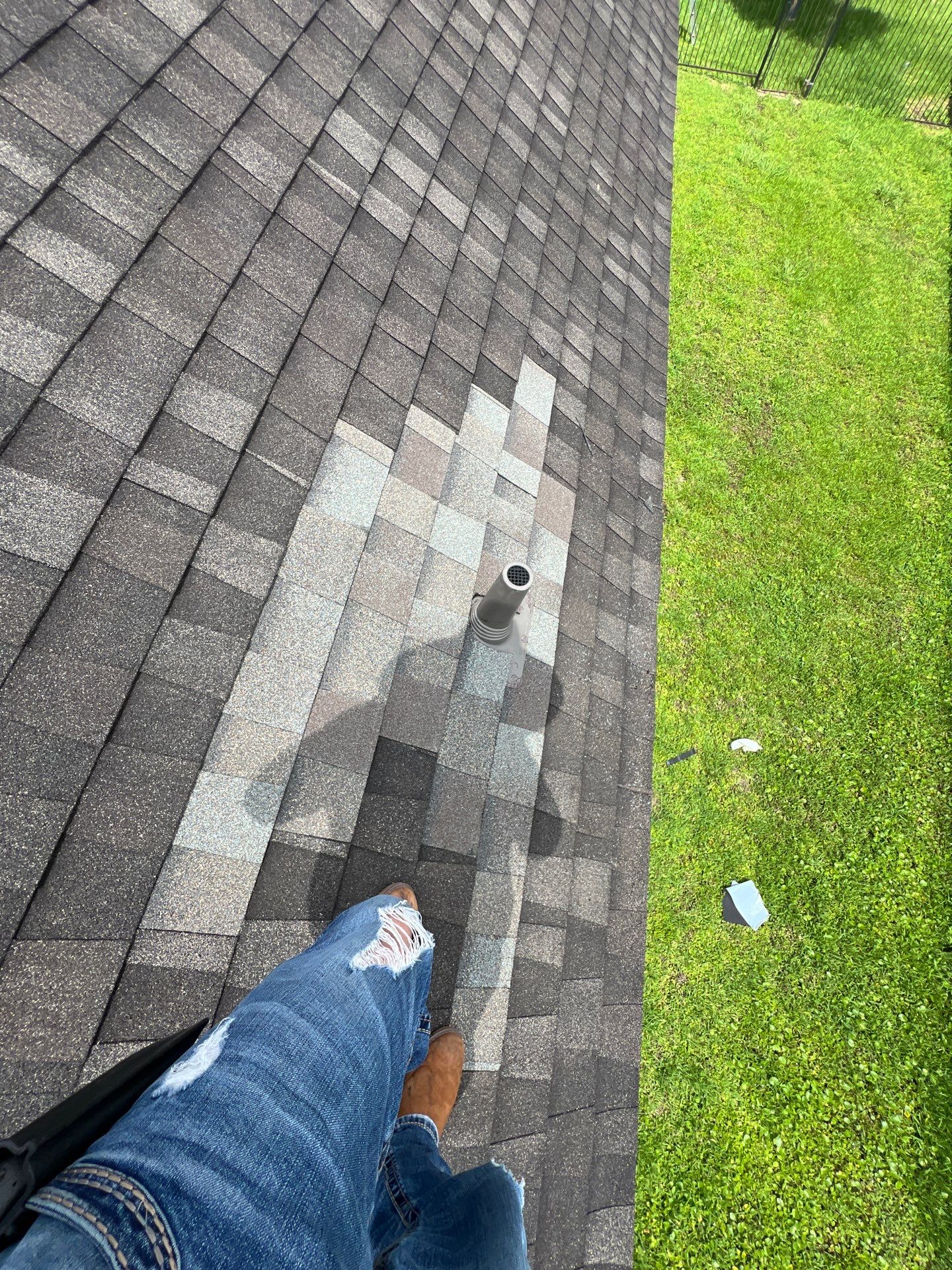 Hail Damage using Owen's Corning Duration (Lifetime) Shingles by Roof Repair Company