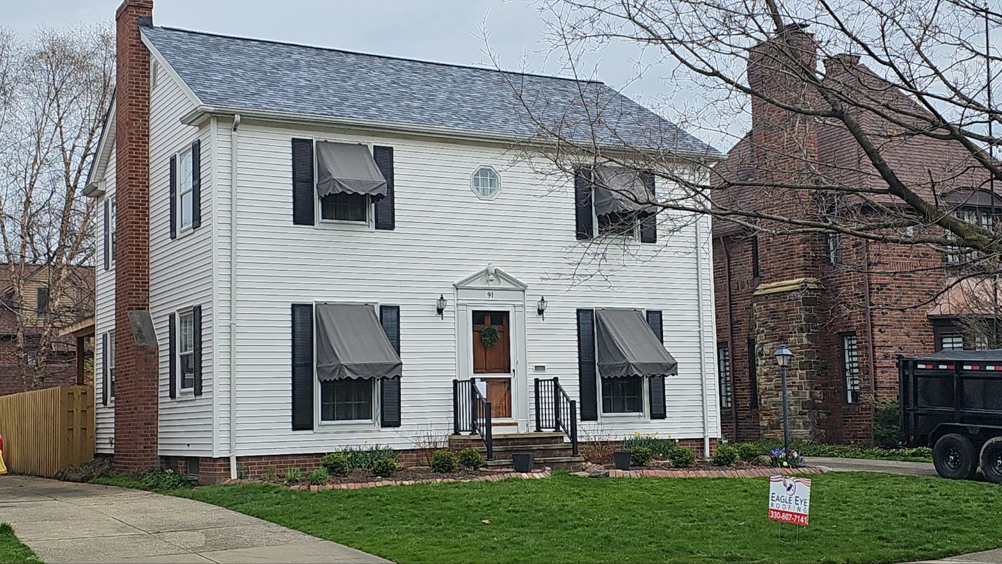Owens Corning Duration Designer, Color, Pacific Wave, Drip Edge, Birch White by Eagle Eye Roofing