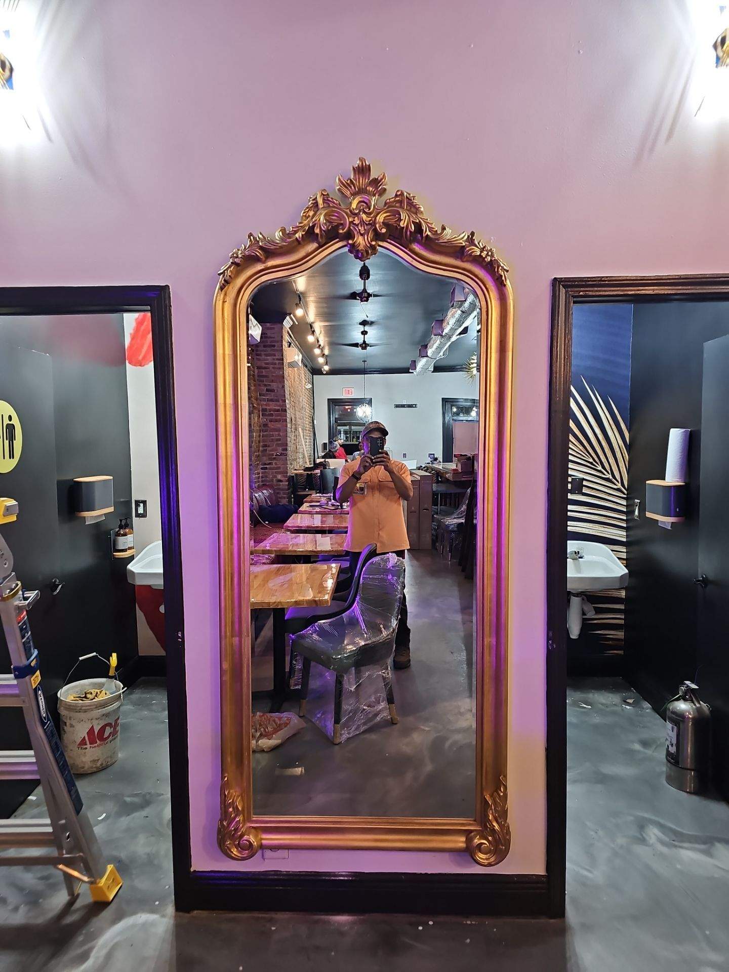 Interior Design Support Portfolio by Hangman Mounting & Installation 