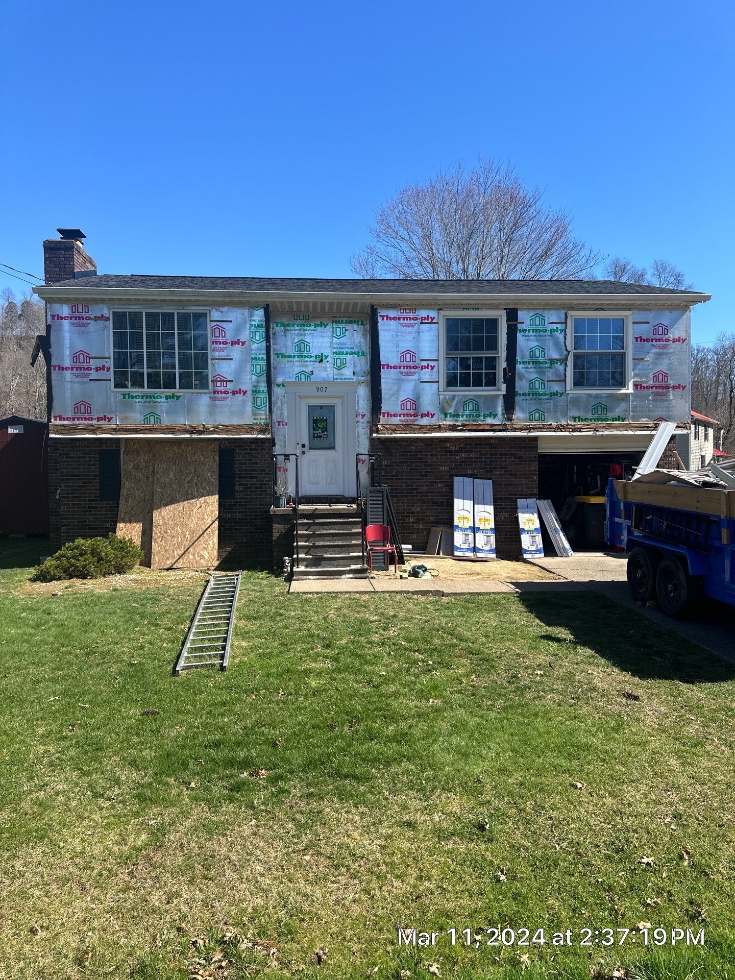 Siding Installation using Mastic Plygem Carvedwood by Fahey Roofing + Contracting