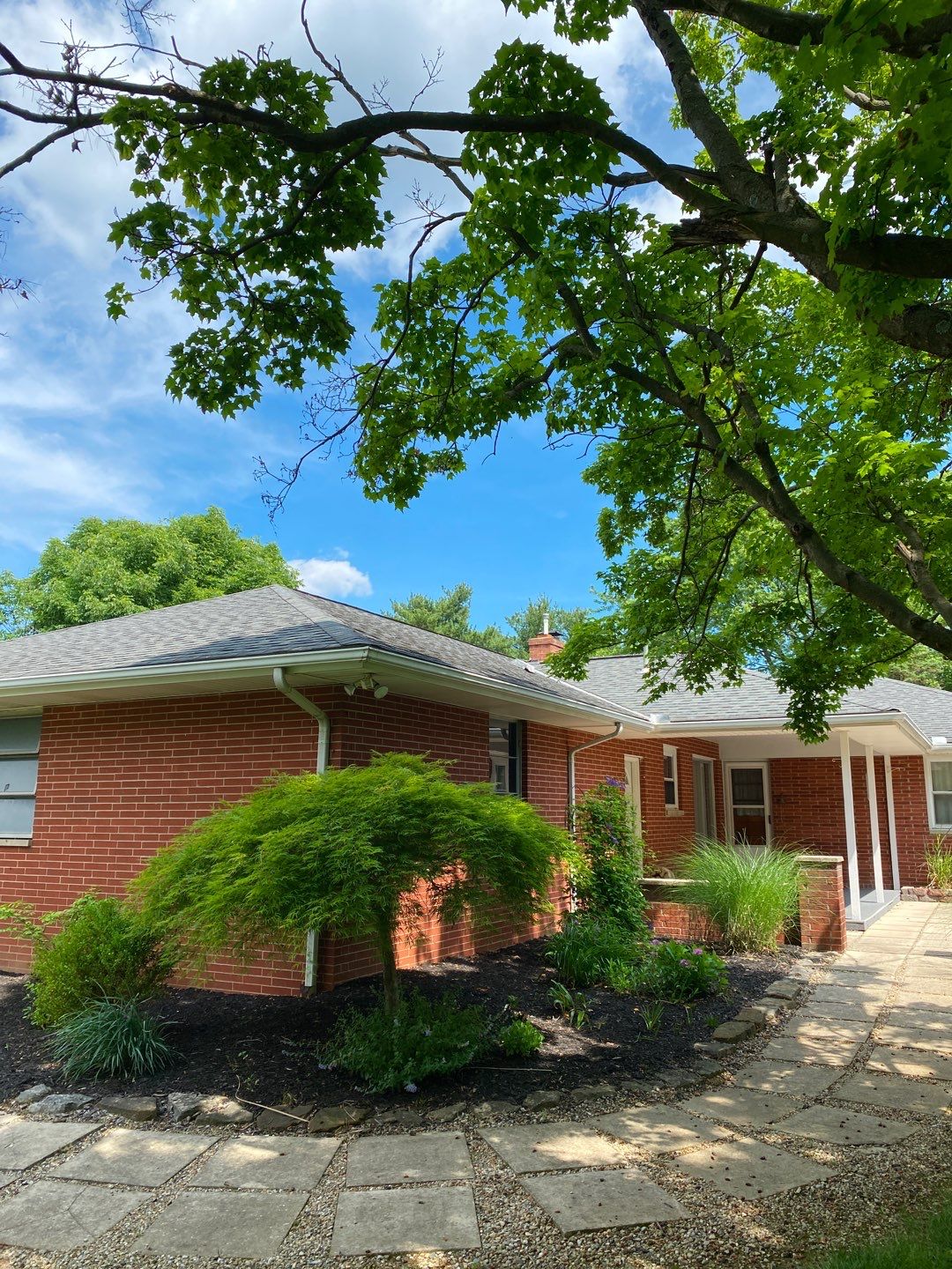 Landmark Pro Installation in Lewis Center by Best Roofing & Siding Company