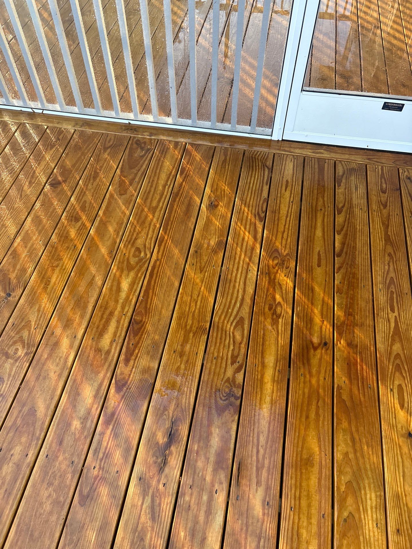 Wood Deck using Wood Sealant by DuraSeal