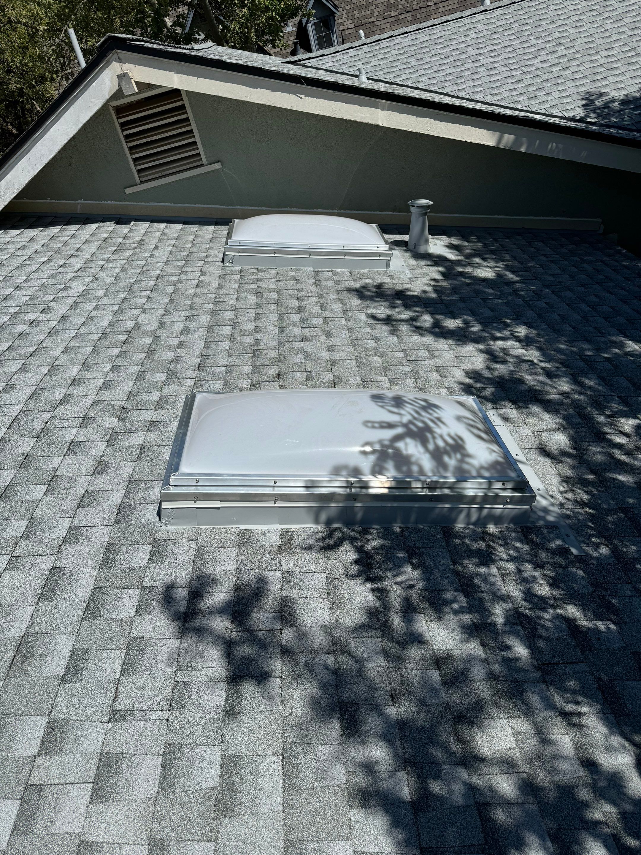 GAF Timberline HDZ-RS shingle project by Straight Edge Roofing Inc