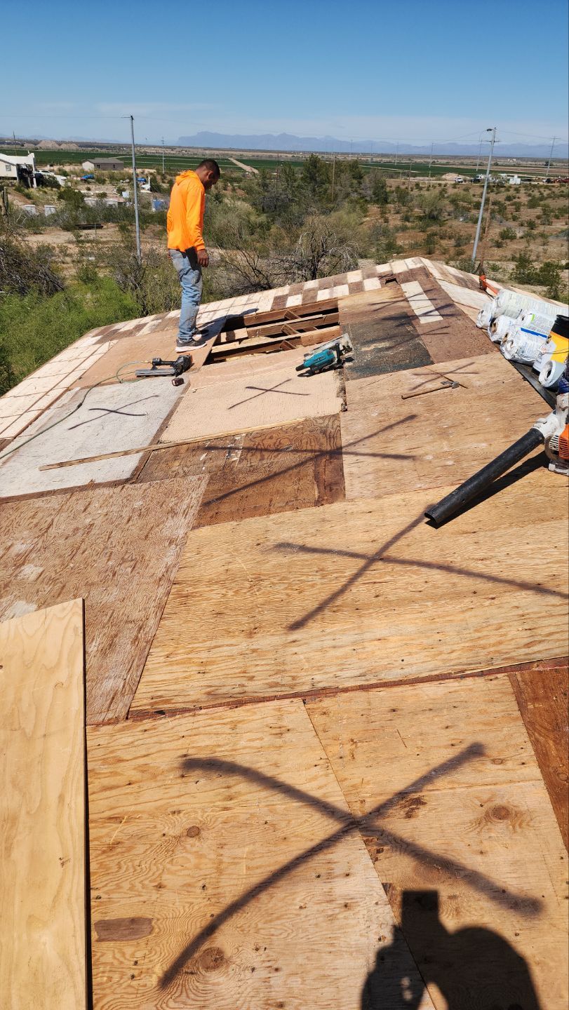 Weathered Wood Shingles by Reimagine Roofing