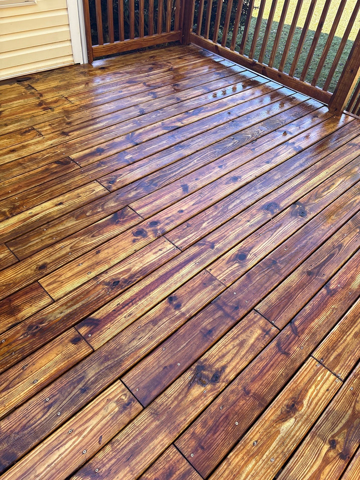 Wood Deck using Wood Sealant by DuraSeal