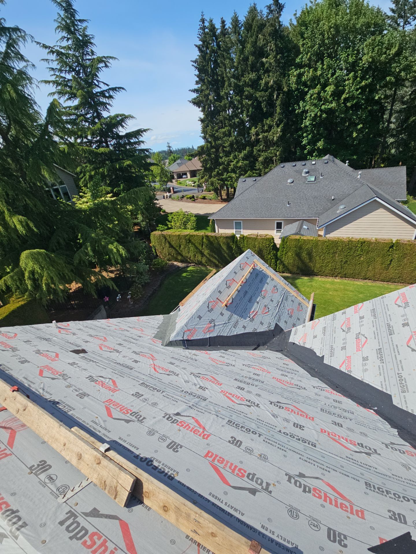 Residential Roofing Installation using Malarkey Vista (Color: Black Oak) by Orezona Building & Roofing Company, Inc.