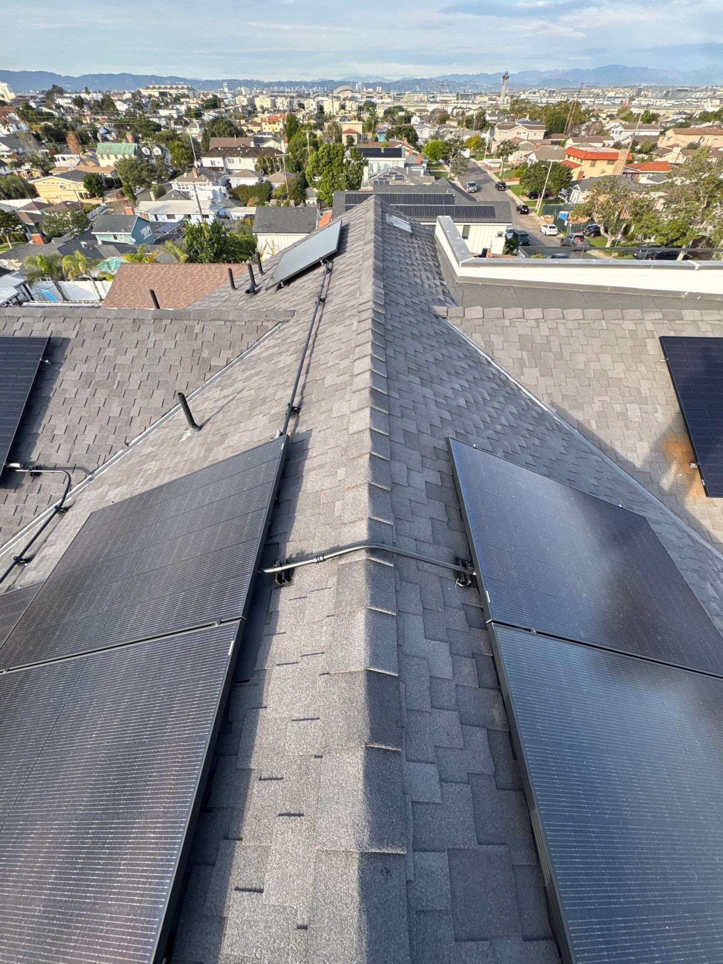 20-Panel Solar System and Tesla Powerwall 3 Installation in El Segundo by AWS Solar