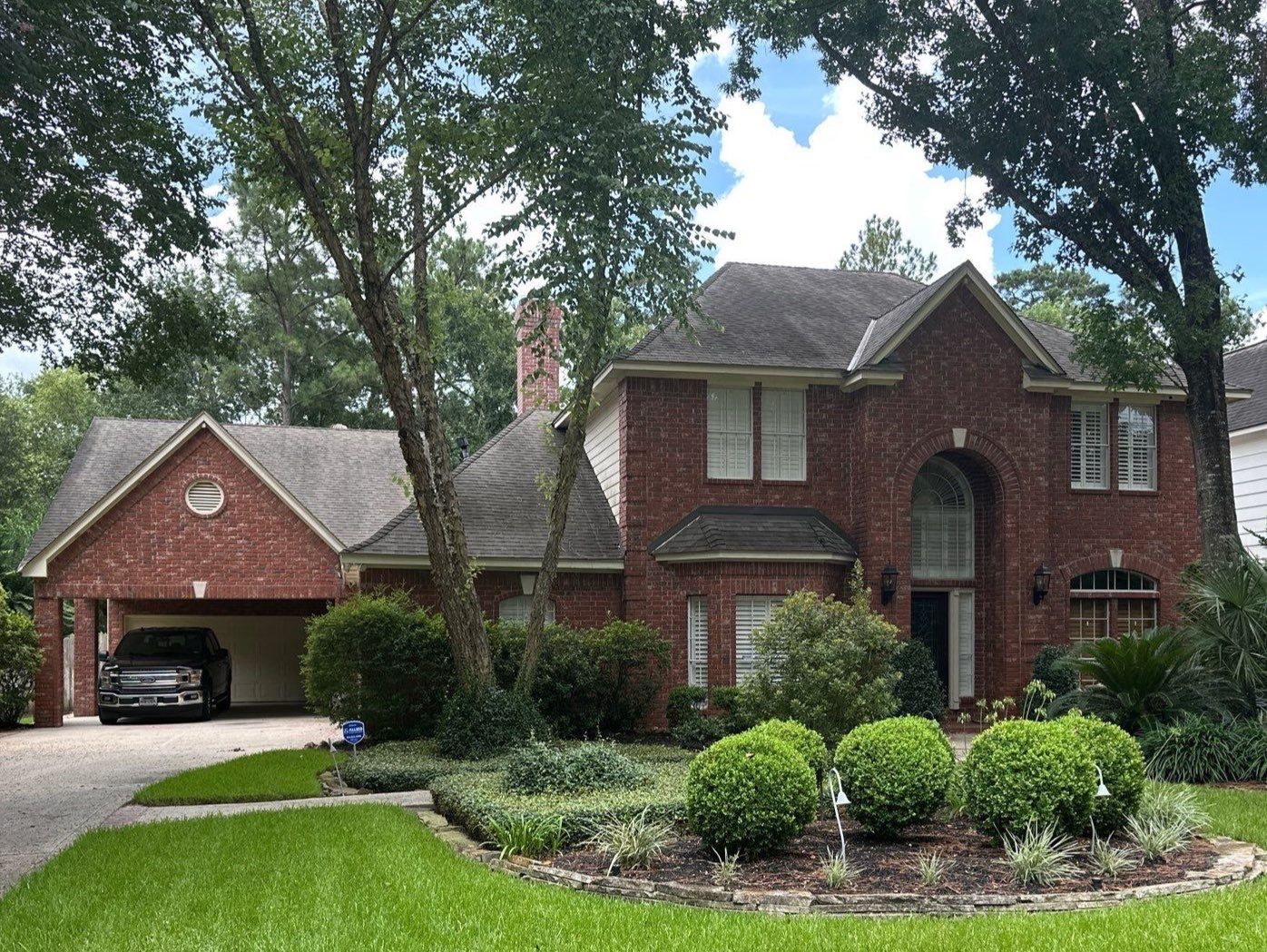 Project in The Woodlands, TX by Duque Roofing & Construction