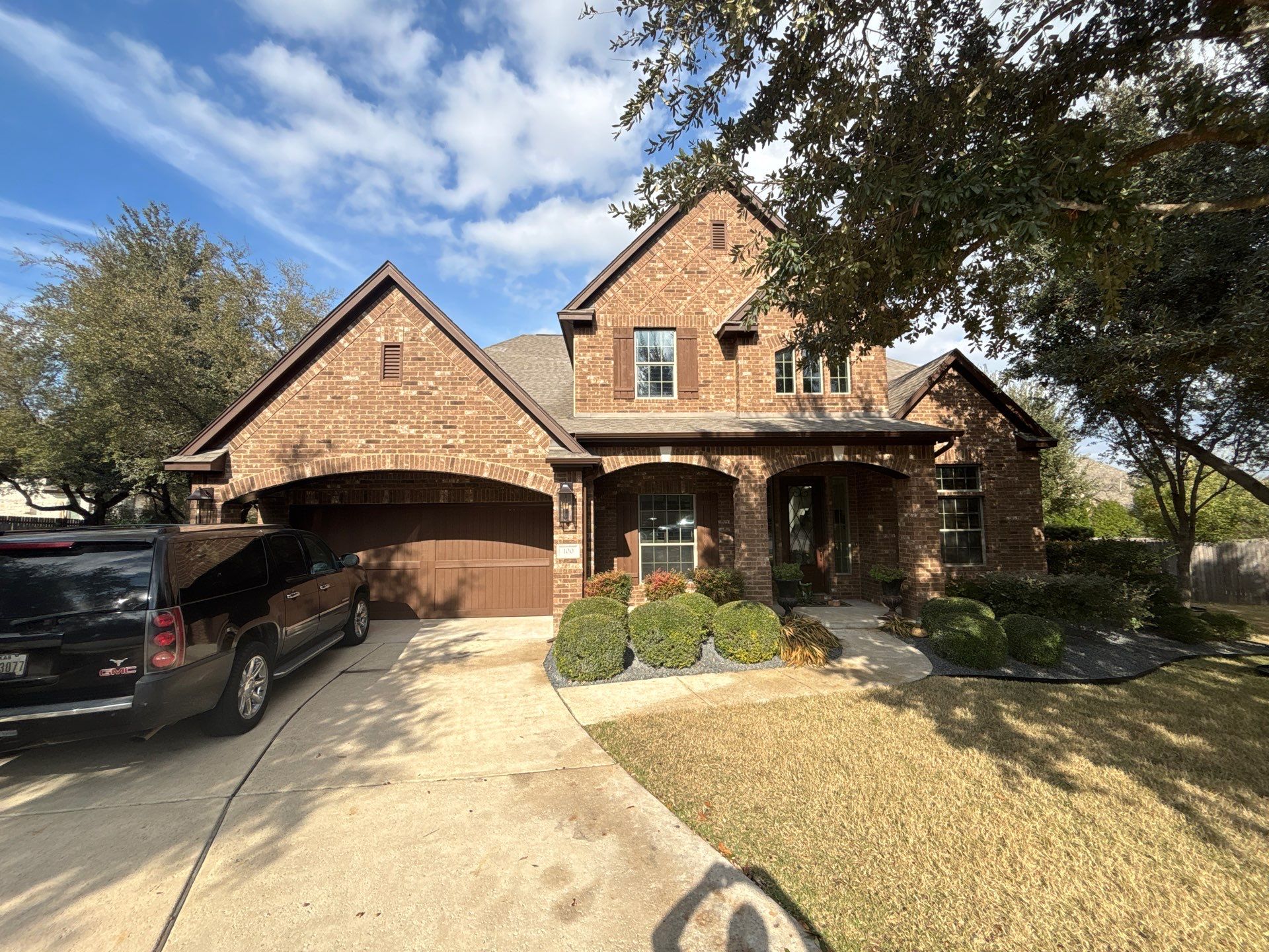 GAF UHDZ - Charcoal by Elite Roofing LLC