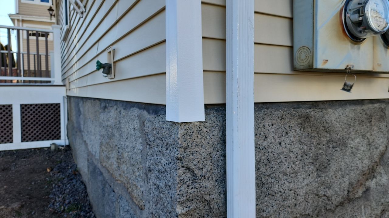 Layover siding project in. Quincy, MA by UBrothers Construction