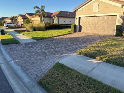 Paver Driveway, Walkway, Patio & Concrete Sidewalk Cleaning in Artisan Lakes Esplanade, Palmetto, FL | Sunshine AquaWash