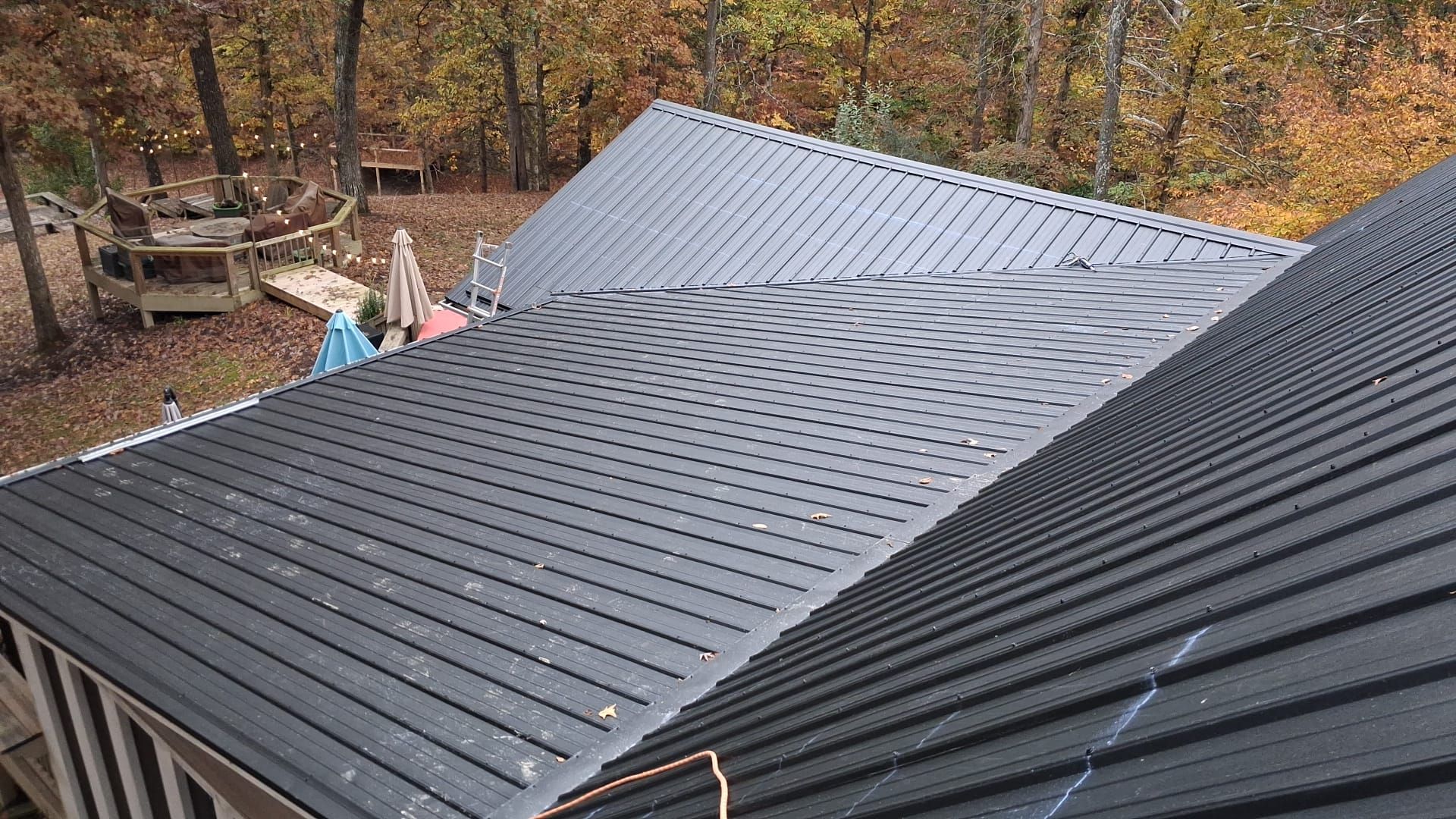 Hedrick Residence by Omnia Roofing