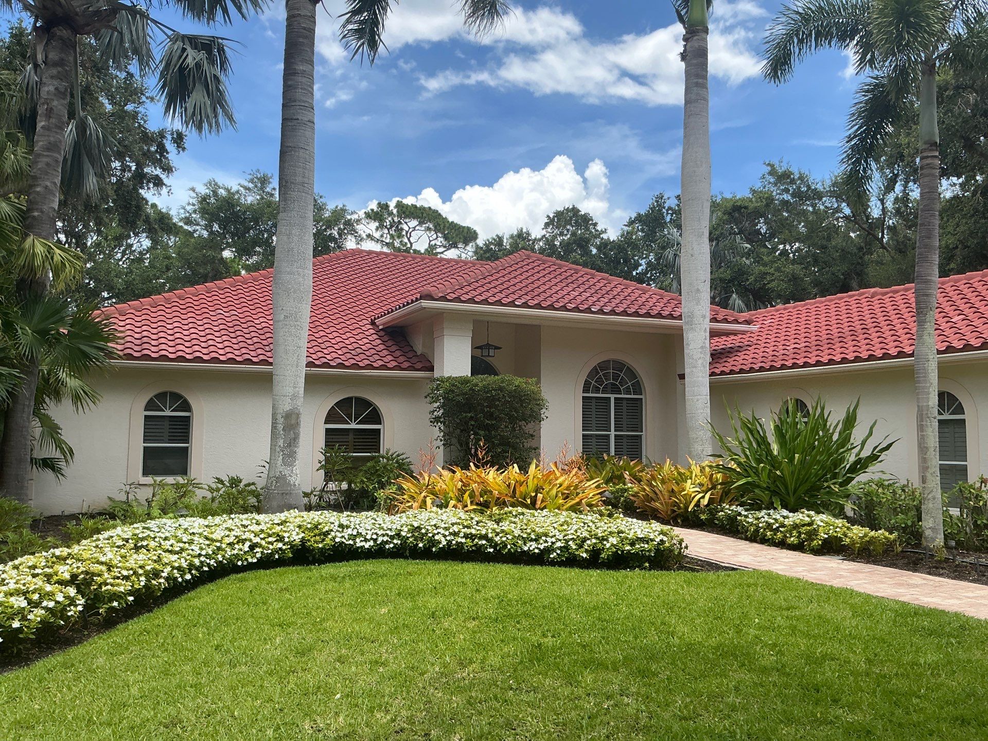 Splash Guard Gutters for Rainy Season Protection in Osprey FL by Gutter Professors