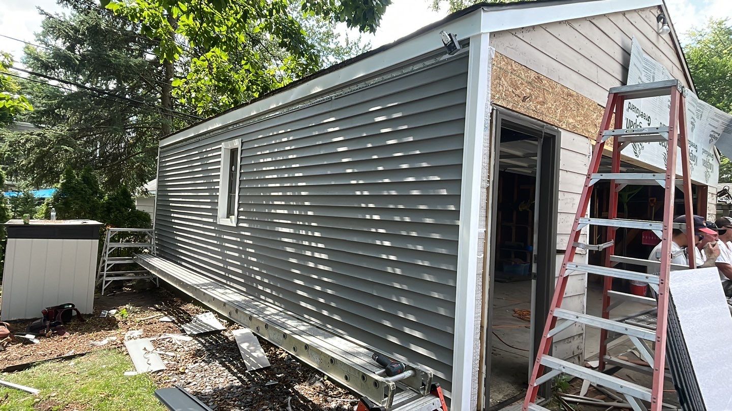 Siding Replacement using CertainTeed Restoration Classis D4 by 180 Contractors