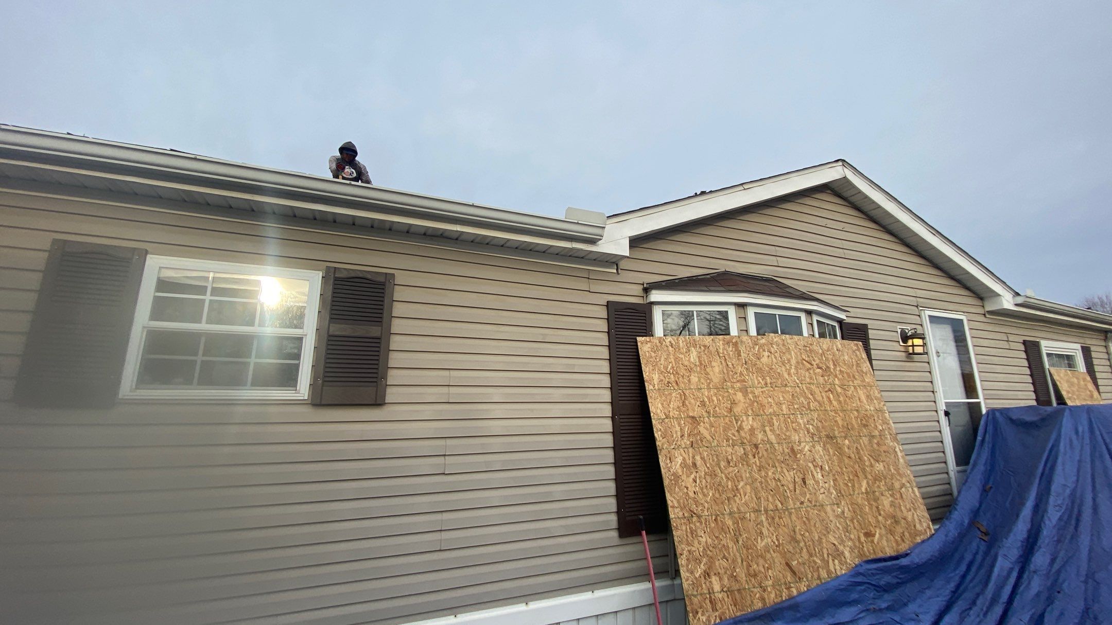 Roof Replacement using CertainTeed Landmark by 180 Contractors