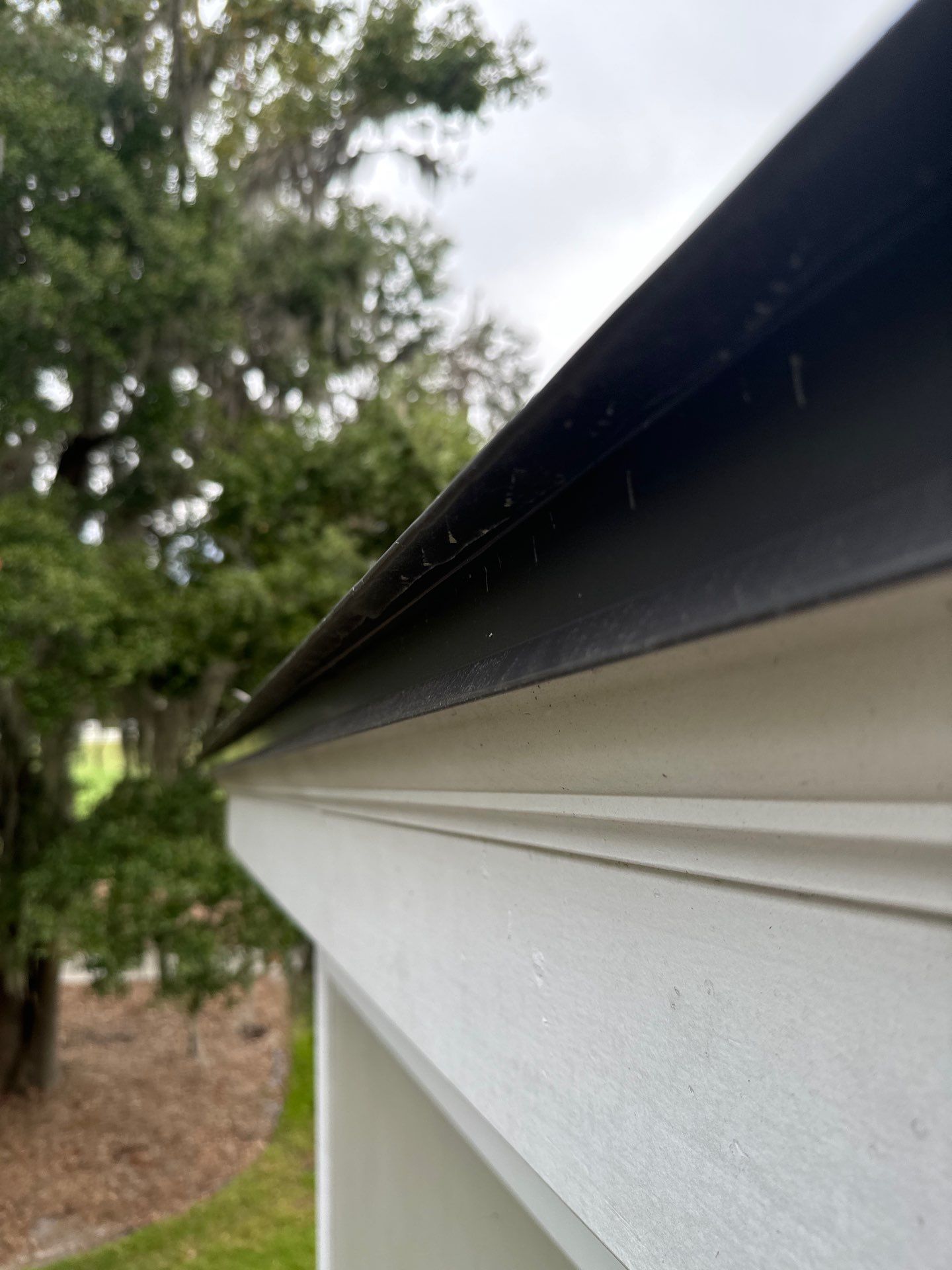 A Ford Plantation Classic by A Good Roofer Near Me 