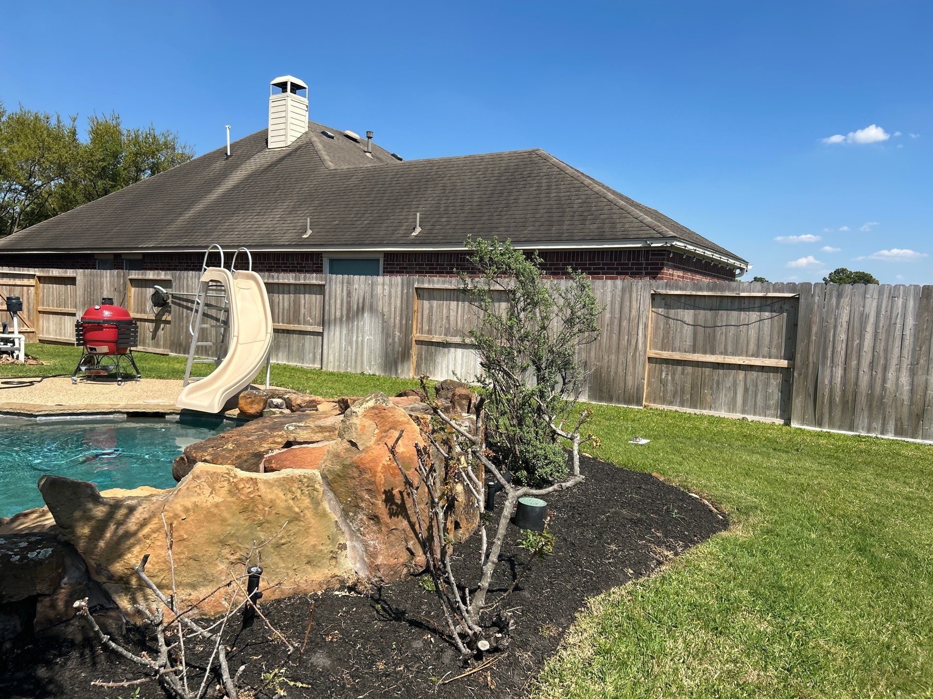 🌿 Larry Caudillo’s Poolside Landscape Revamp by Texas Urban Elements