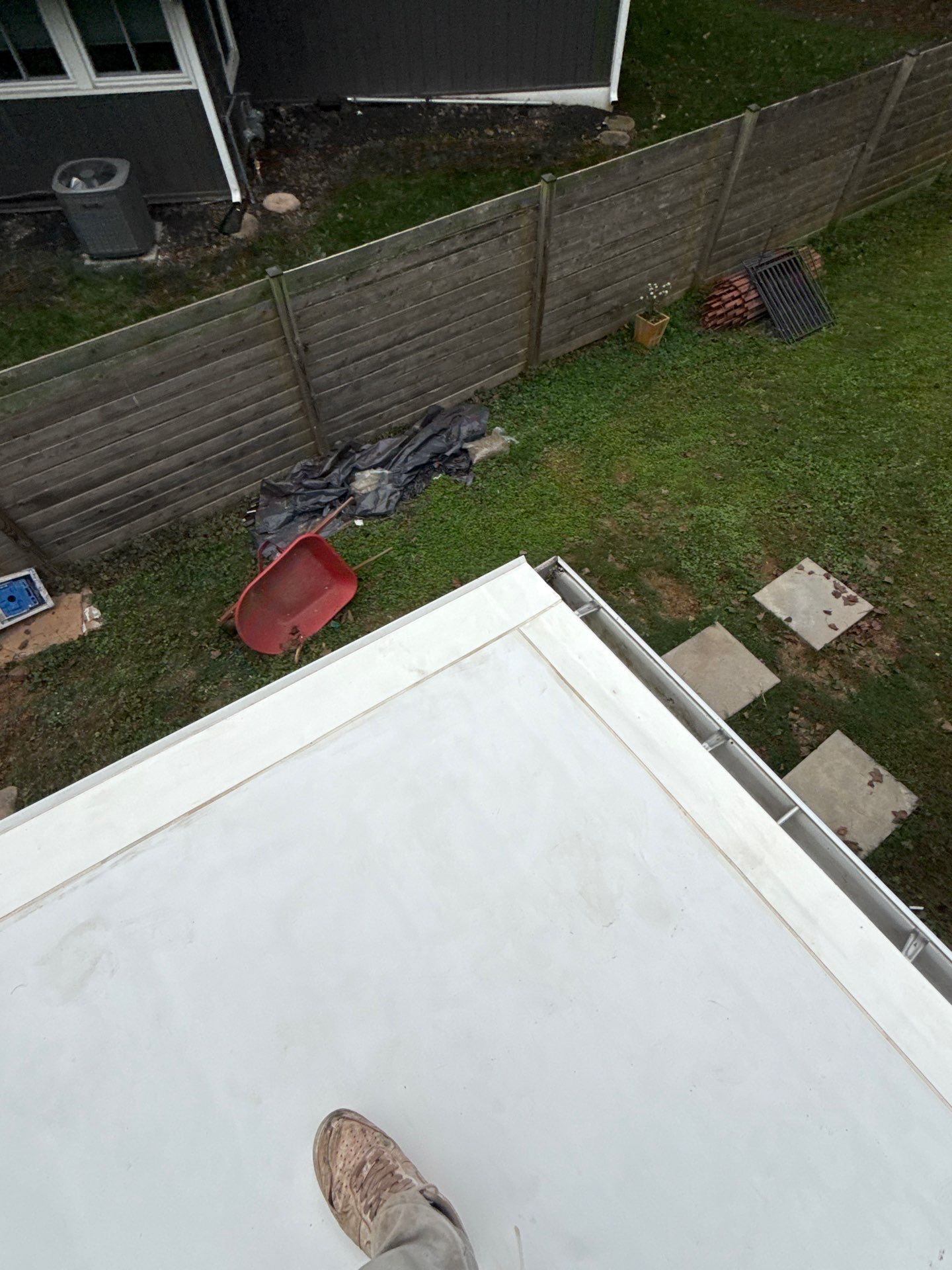 Falls Church :  TPO by RM Banning, Inc.