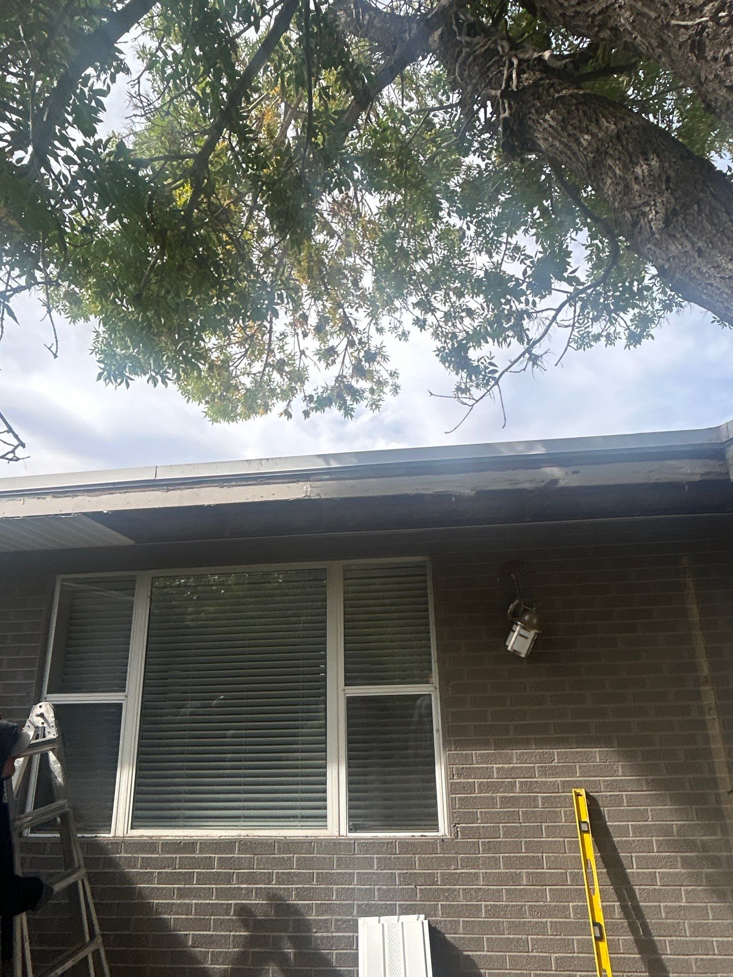 Salt Lake City | Mixed Hardie & Vinyl Siding | Cobble Stone & Desert Sand by Ideal Siding Utah