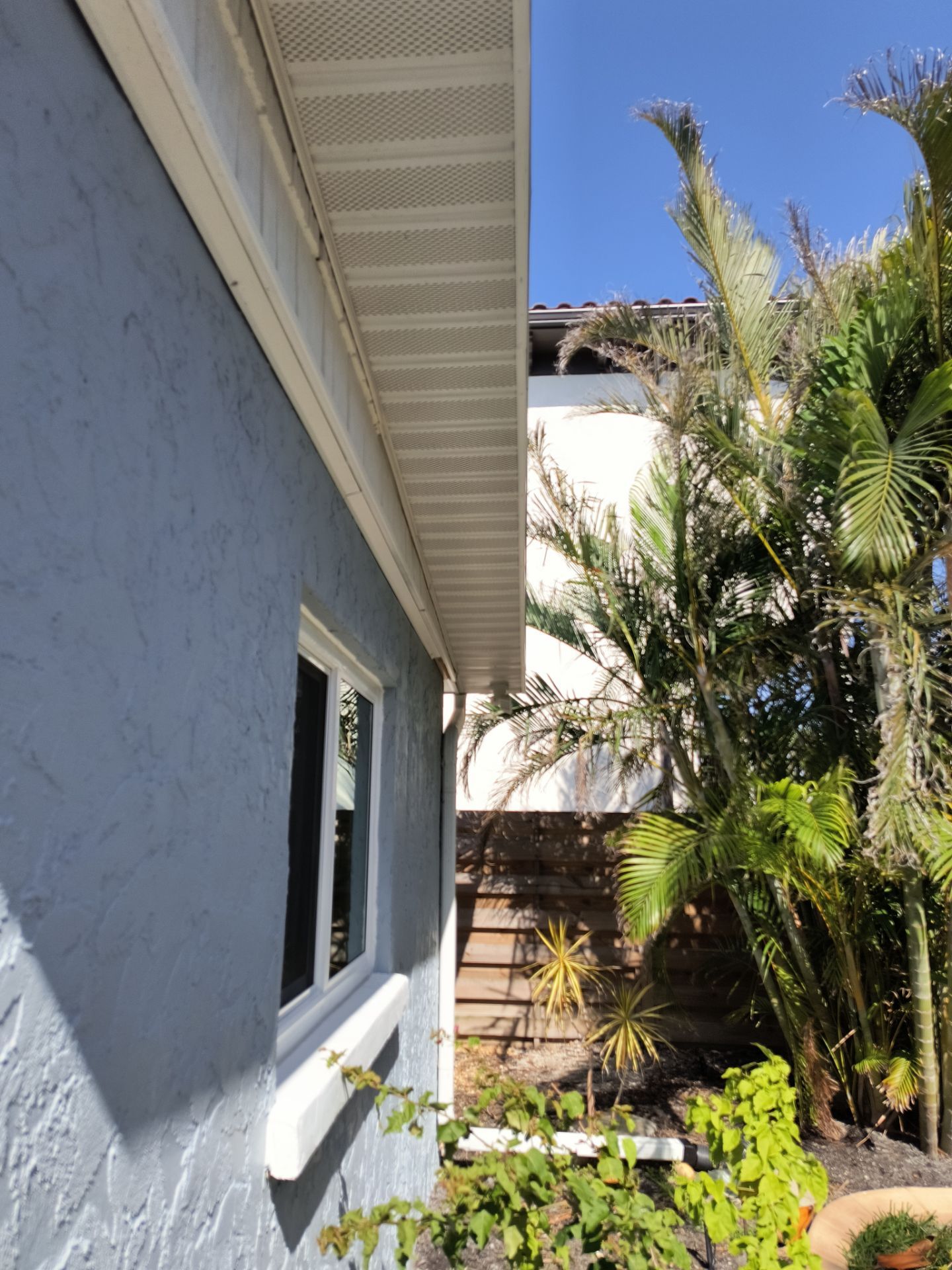 New Metal Soffit and Fascia in Siesta Key FL by Gutter Professors