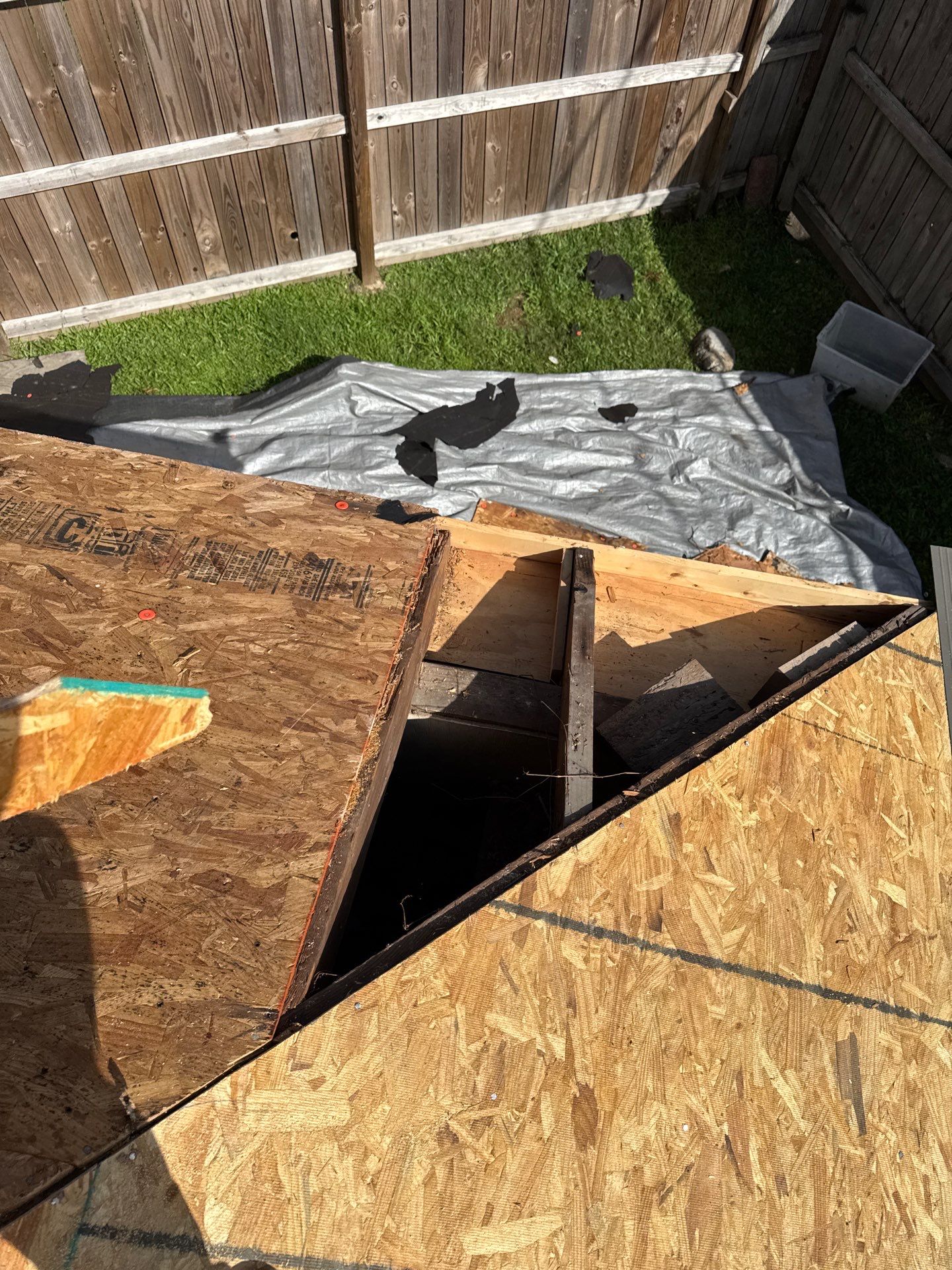 Roof Replacement Houston by Roof Repair Company