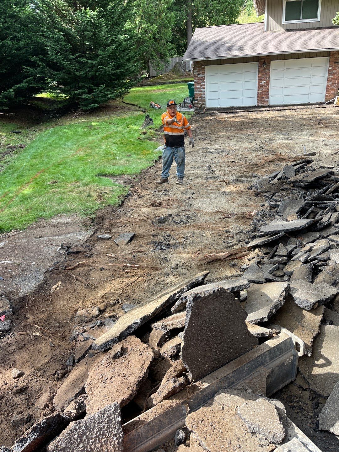 Asphalt Driveway Repair | Edmonds  by Jireh Asphalt & Concrete Inc 