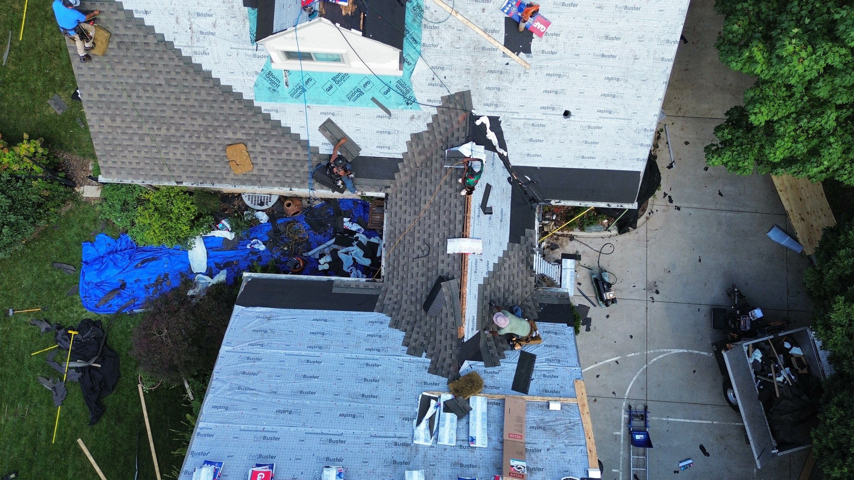 Residential Roofing Installation using Timberline HDZ Shingles - Weathered Wood by RoofX 