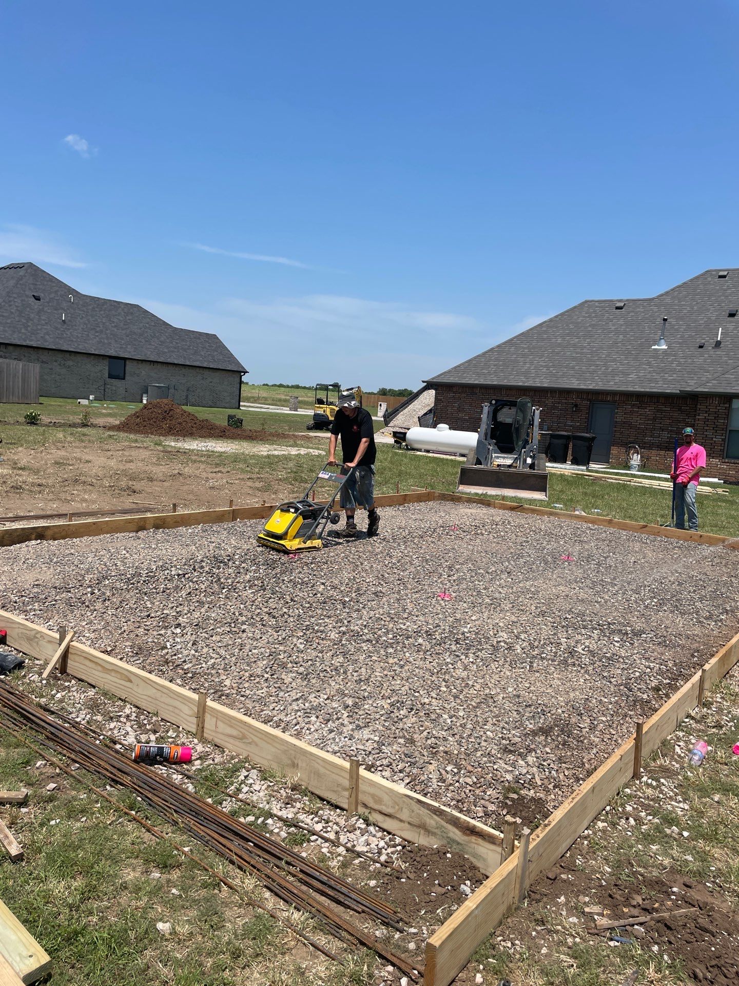 Custom Metal Pergola , Live Fence , Irrigation, Concrete, And Landscape by Clays Services Inc