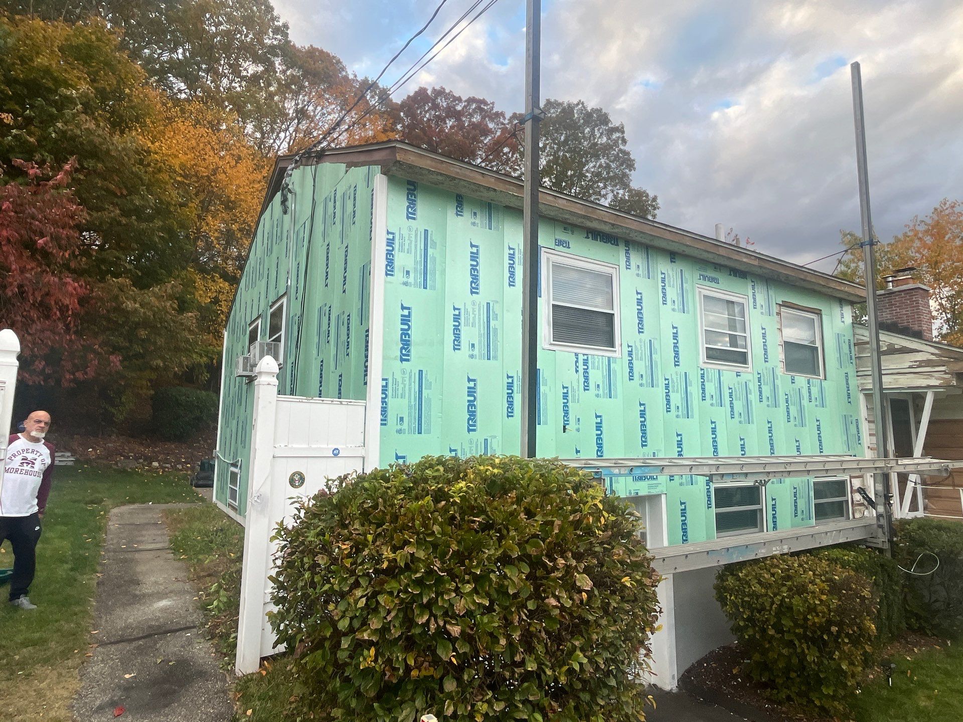 Refreshed Vinyl Siding with Cert Monogram D/4 x 12'6" clapboard, Heritage Cream by DiGiorgi Roofing and Siding Inc
